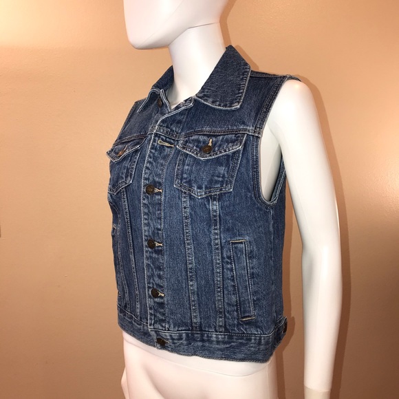 Forever 21 Denim Vest - Picture 12 of 16